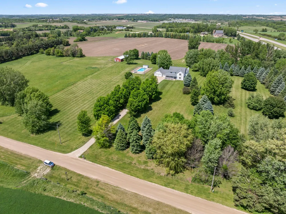 4141 90th Street NW Oronoco, MN 55960