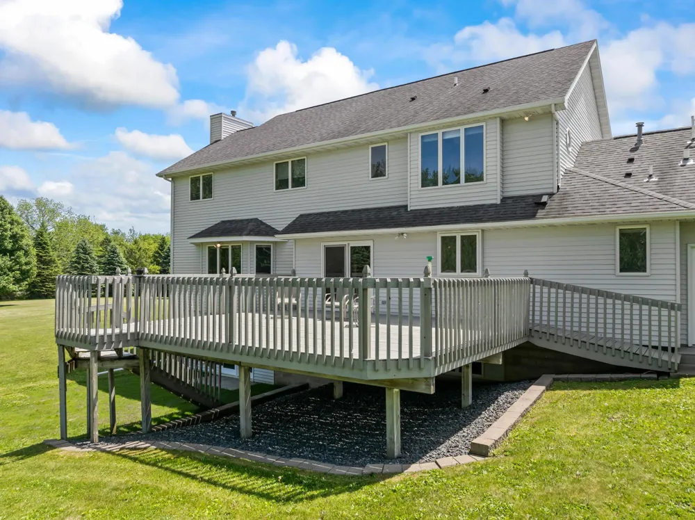 4141 90th Street NW Oronoco, MN 55960