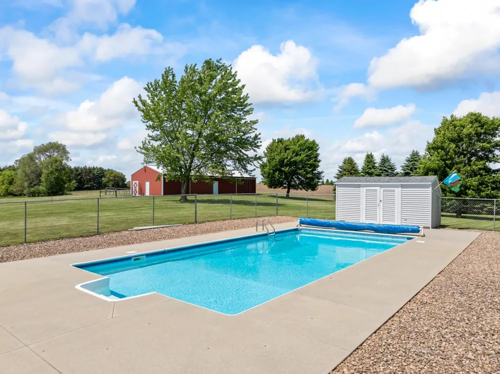 4141 90th Street NW Oronoco, MN 55960