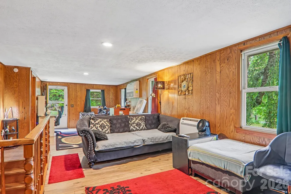 677 Mount Olivet Road Zirconia, NC 28790