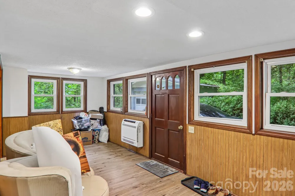 677 Mount Olivet Road Zirconia, NC 28790