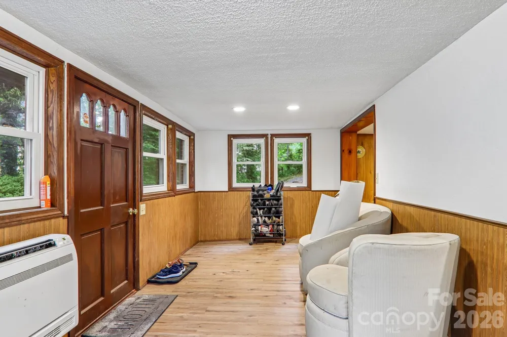 677 Mount Olivet Road Zirconia, NC 28790