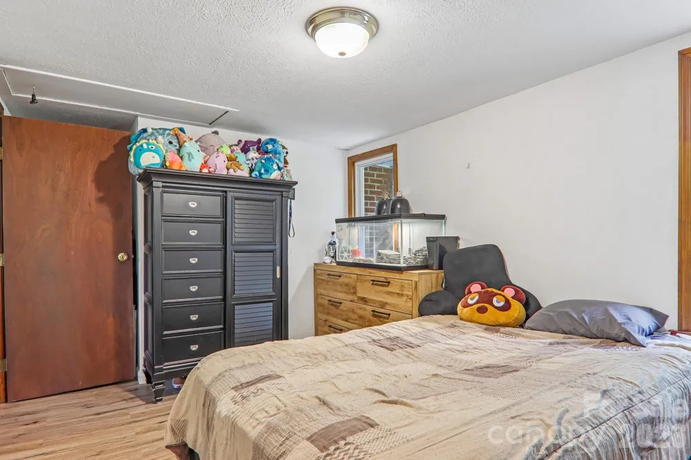 677 Mount Olivet Road Zirconia, NC 28790