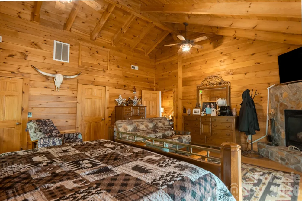 300 Williams Circle Lake Lure, NC 28746