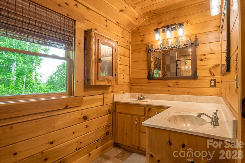 300 Williams Circle Lake Lure, NC 28746