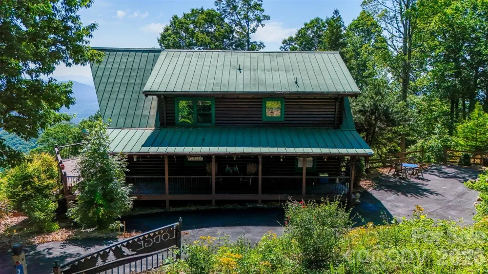 300 Williams Circle Lake Lure, NC 28746