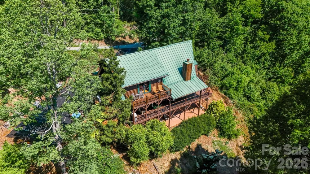 300 Williams Circle Lake Lure, NC 28746