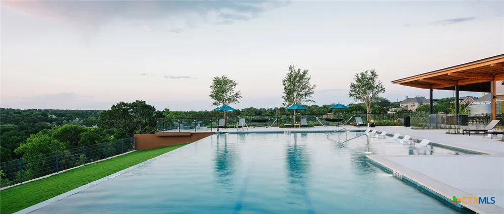 545 High Summit Drive Georgetown, TX 78628