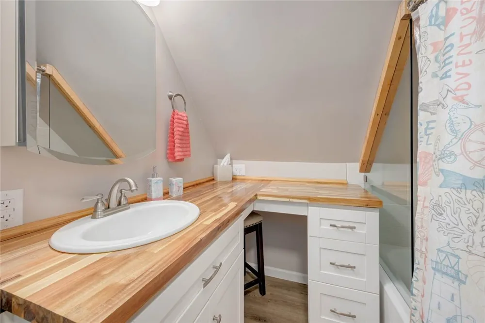 521 Woodhaven Ingleside, TX 78362
