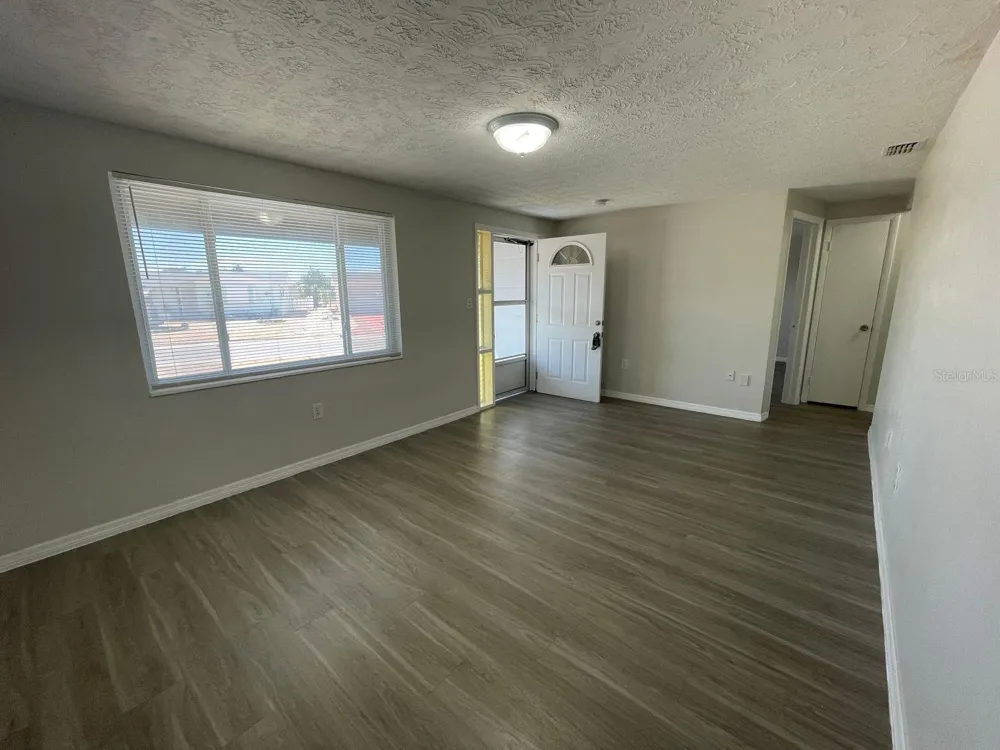1130 POWERSONG STREET Holiday, FL 34690