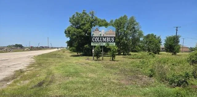 Hwy 90 Columbus, TX 78934
