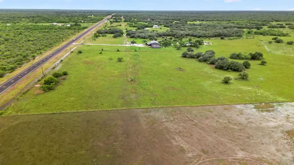 172 Highway 202 Refugio, TX 78377