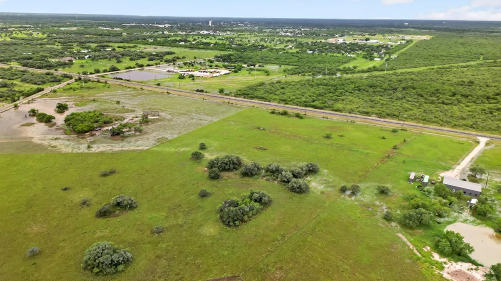 172 Highway 202 Refugio, TX 78377