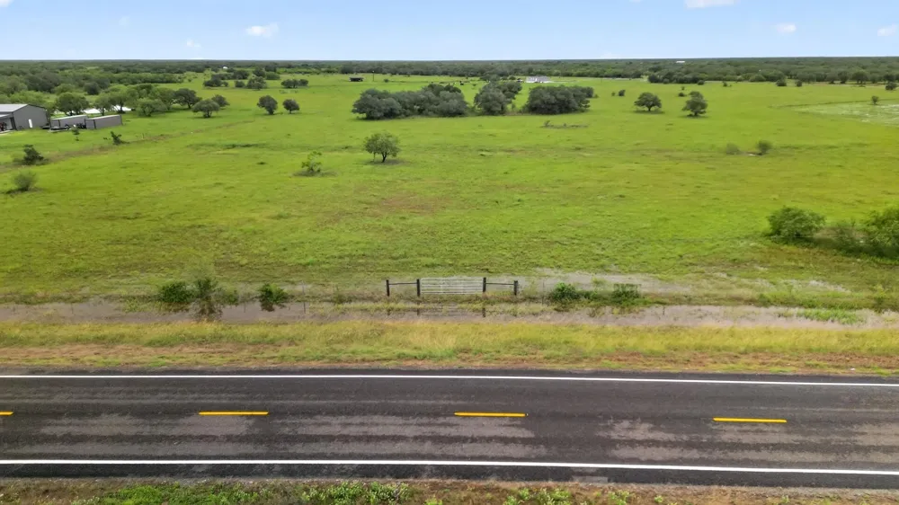 172 Highway 202 Refugio, TX 78377