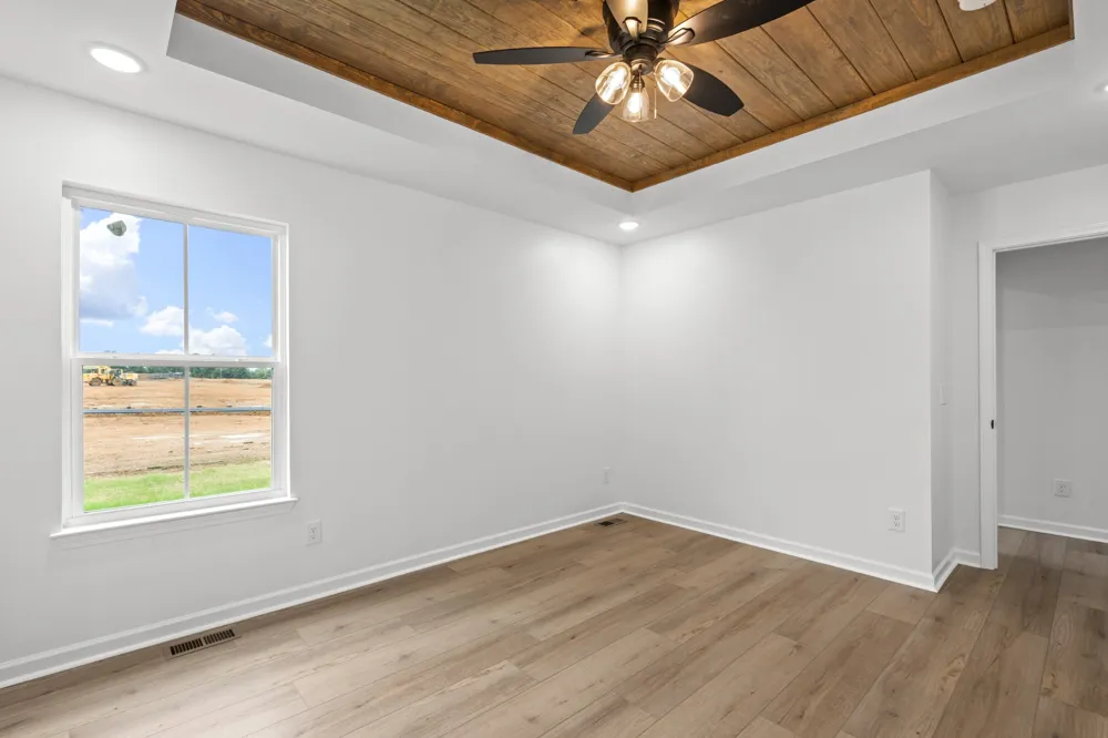 929 Wilkie St N Mc Ewen, TN 37101