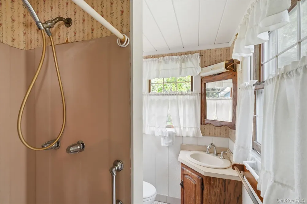 4 Russett Lane Great River, NY 11739