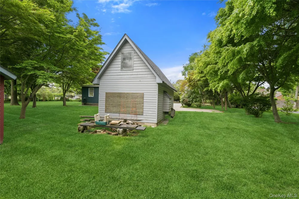 4 Russett Lane Great River, NY 11739