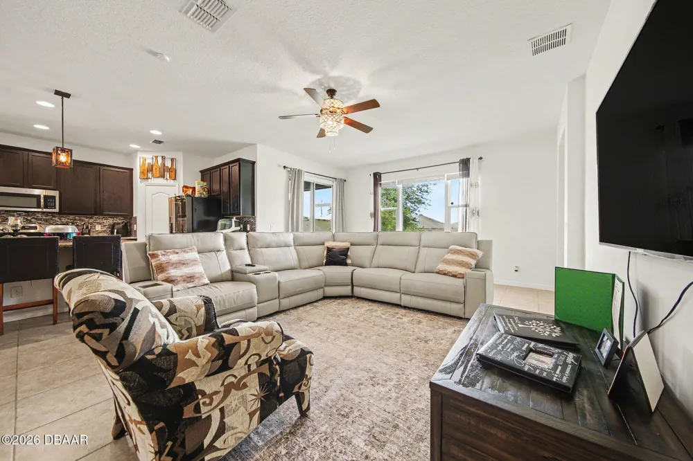 191 Hydra Way Groveland, FL 34736