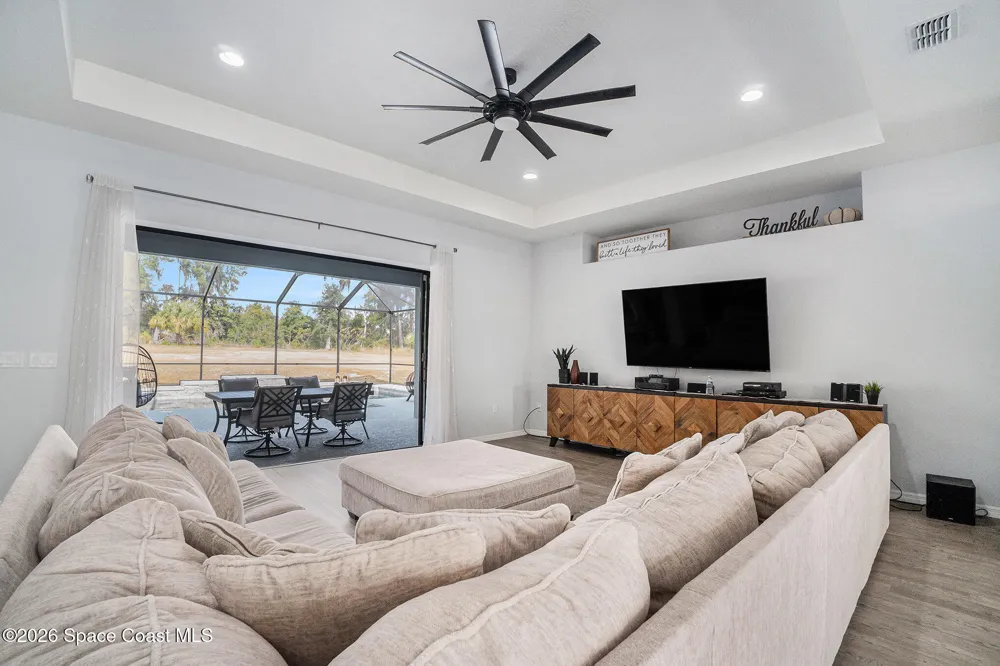 7403 NE 22nd Court Road ocala, FL 34479