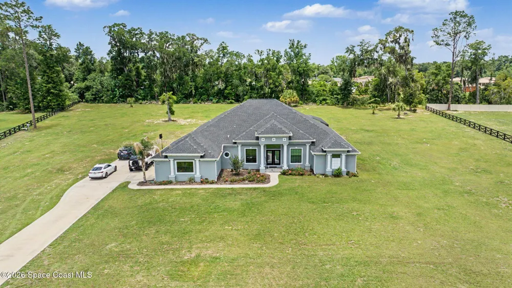 7403 NE 22nd Court Road ocala, FL 34479