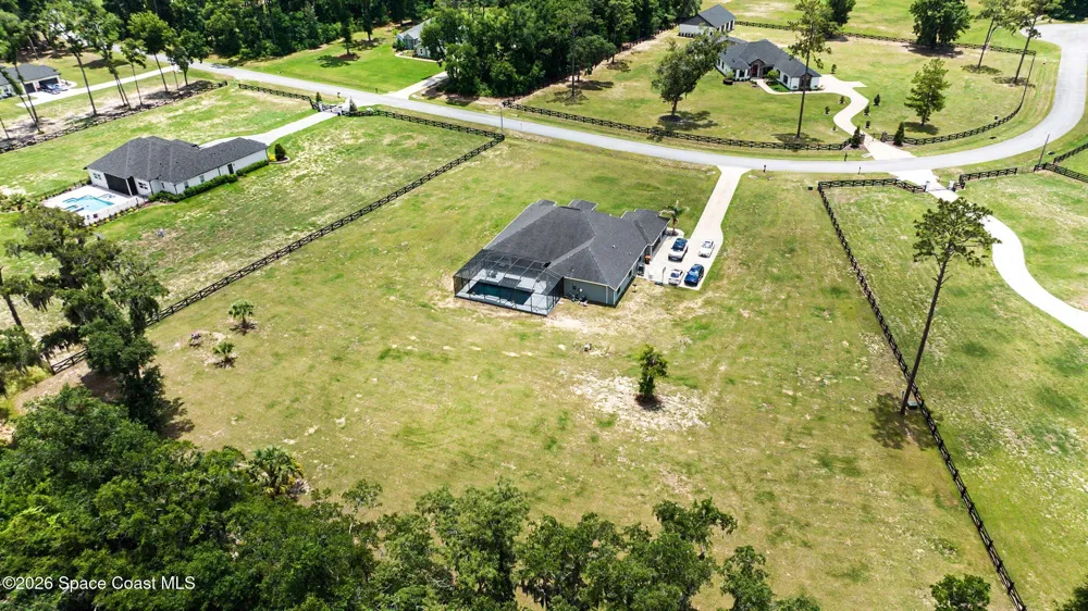 7403 NE 22nd Court Road ocala, FL 34479