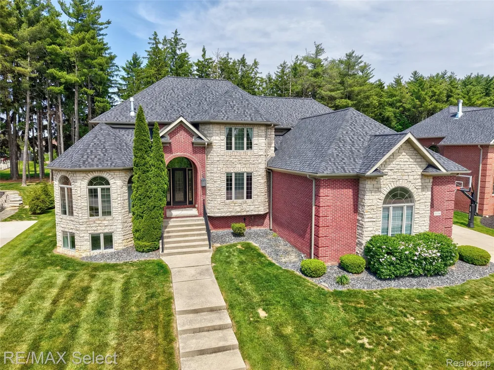 3334 Creekview Drive Davison Township, MI 48423