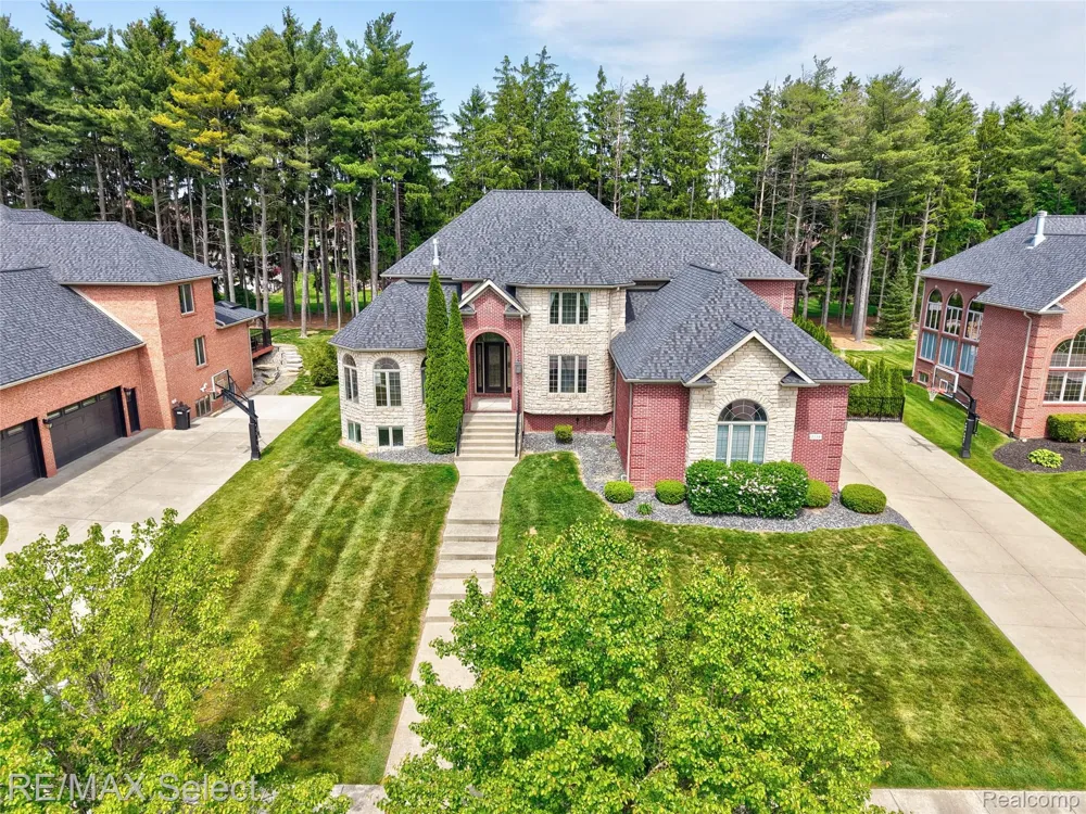 3334 Creekview Drive Davison Township, MI 48423
