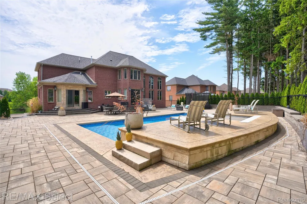 3334 Creekview Drive Davison Township, MI 48423