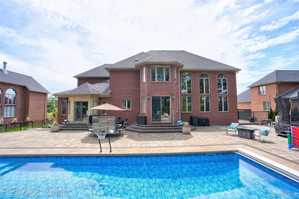 3334 Creekview Drive Davison Township, MI 48423