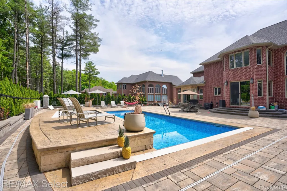 3334 Creekview Drive Davison Township, MI 48423