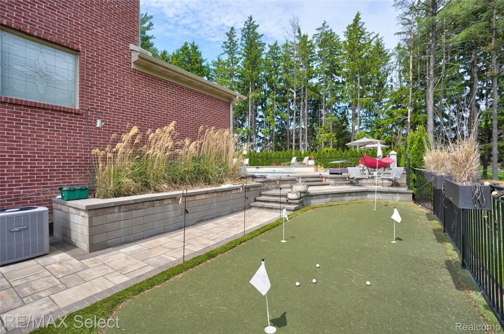3334 Creekview Drive Davison Township, MI 48423