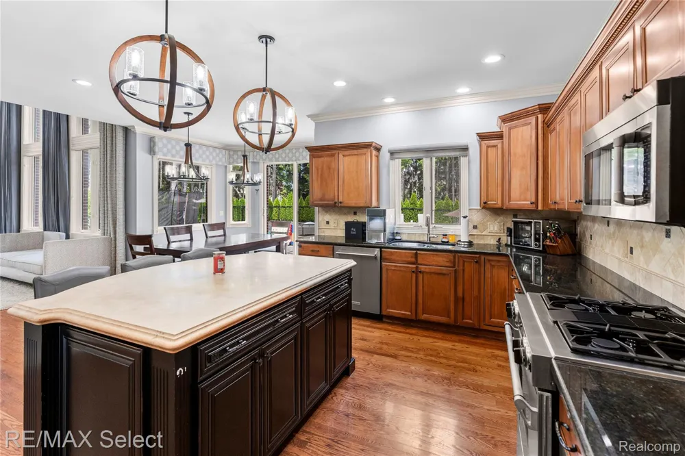 3334 Creekview Drive Davison Township, MI 48423