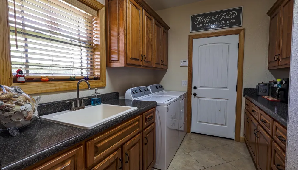 13242 Brockdell Road Pikeville, TN 37367