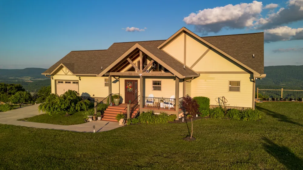 13242 Brockdell Road Pikeville, TN 37367