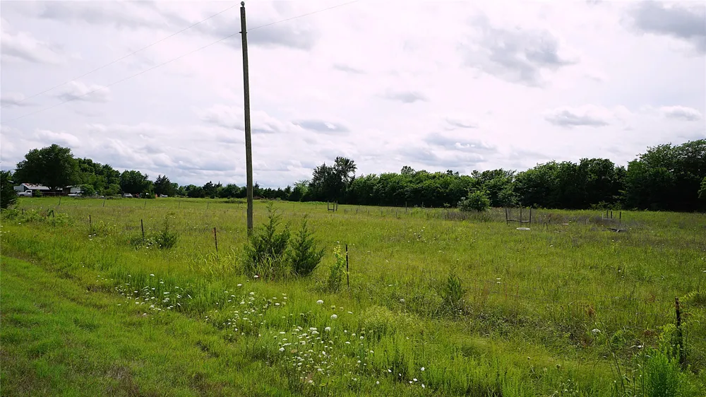 10468 State Highway 50 Ladonia, TX 75449