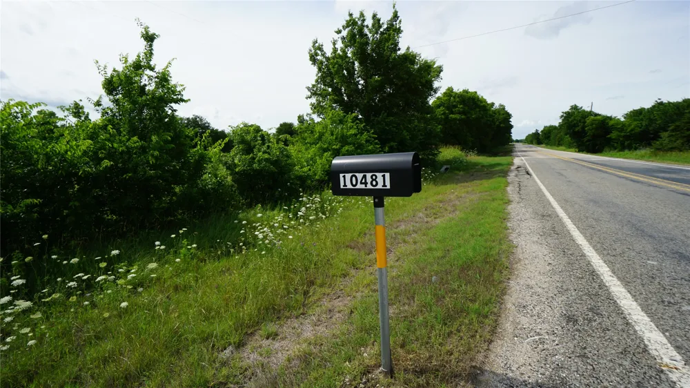 10468 State Highway 50 Ladonia, TX 75449