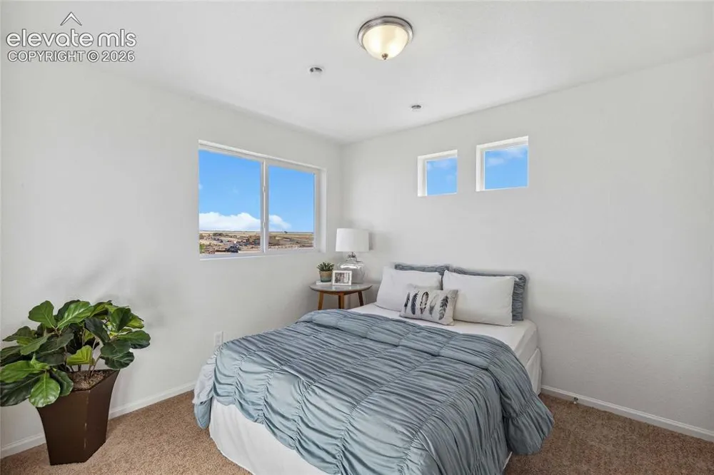 5671 Bowerman Lane Colorado Springs, CO 80927
