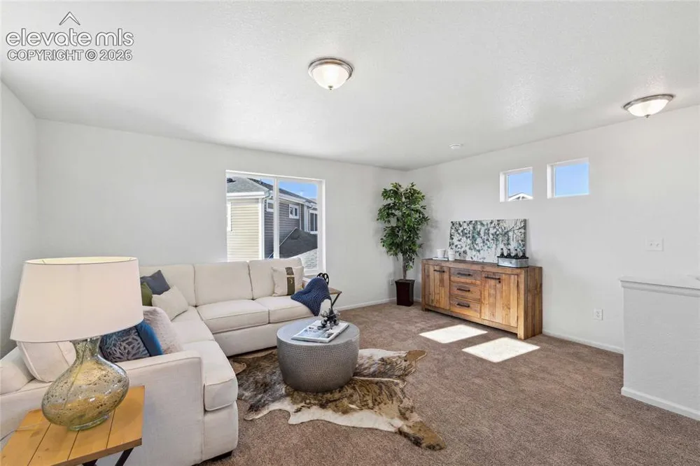 5671 Bowerman Lane Colorado Springs, CO 80927