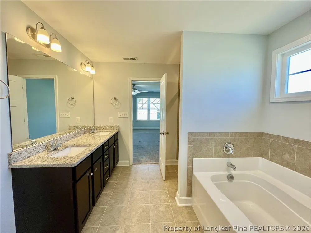 5137 Thruway Road #92 Hope Mills, NC 28348