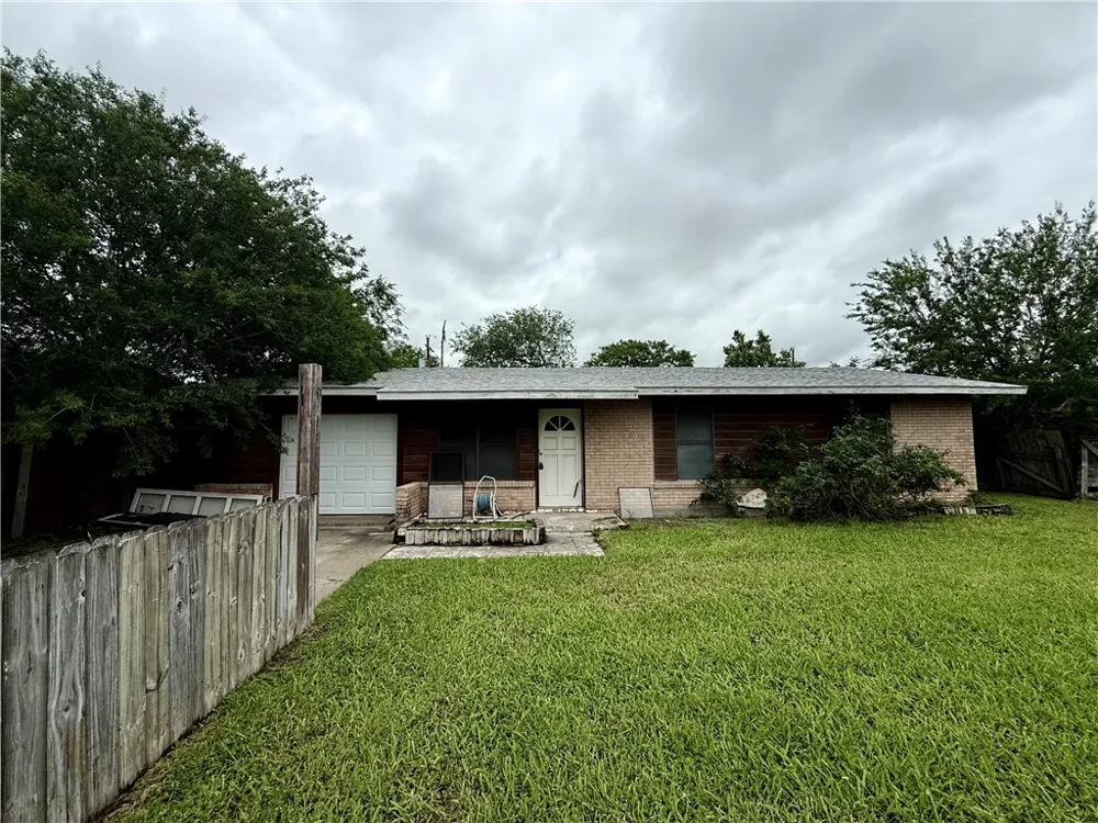 1610 E Fordyce Avenue Kingsville, TX 78363