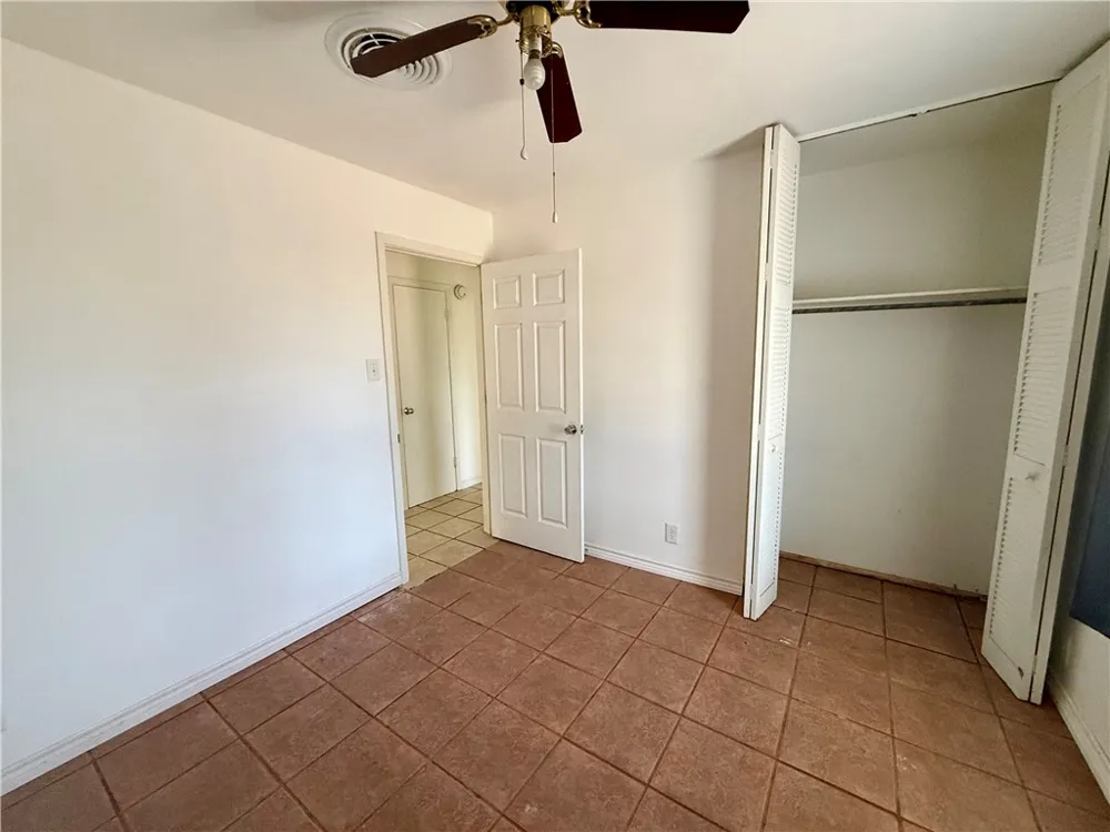 1610 E Fordyce Avenue Kingsville, TX 78363