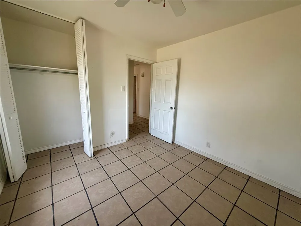 1610 E Fordyce Avenue Kingsville, TX 78363