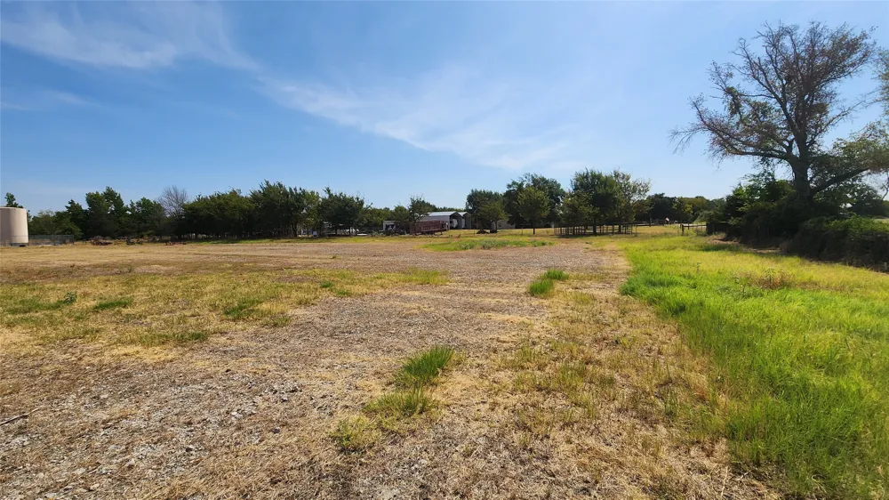 22 LCR 910 DRIVE Jewett, TX 75846