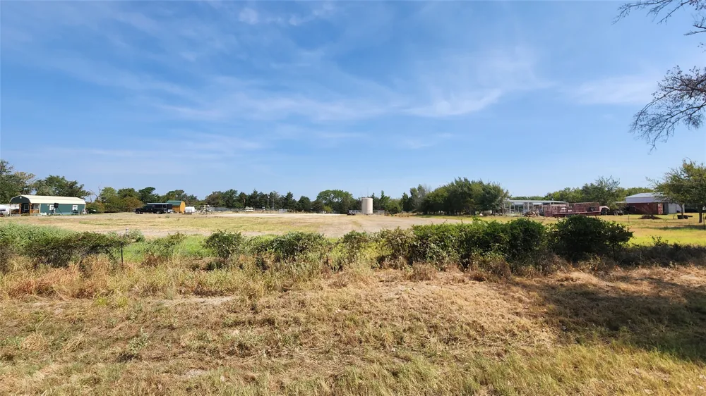 22 LCR 910 DRIVE Jewett, TX 75846