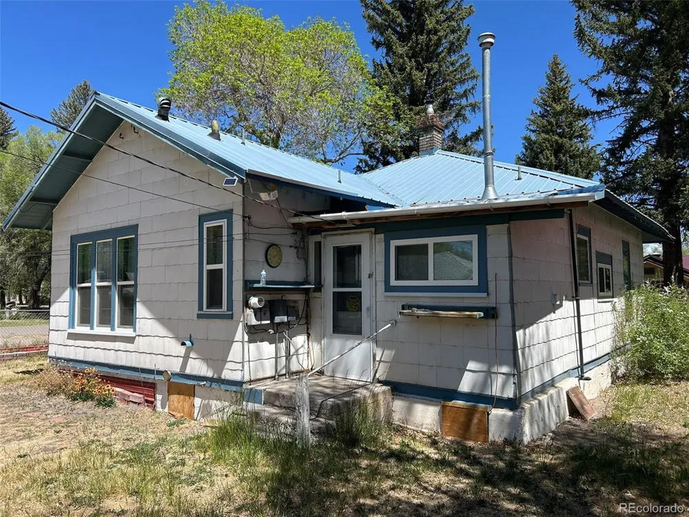 400 7th Street Saguache, CO 81149