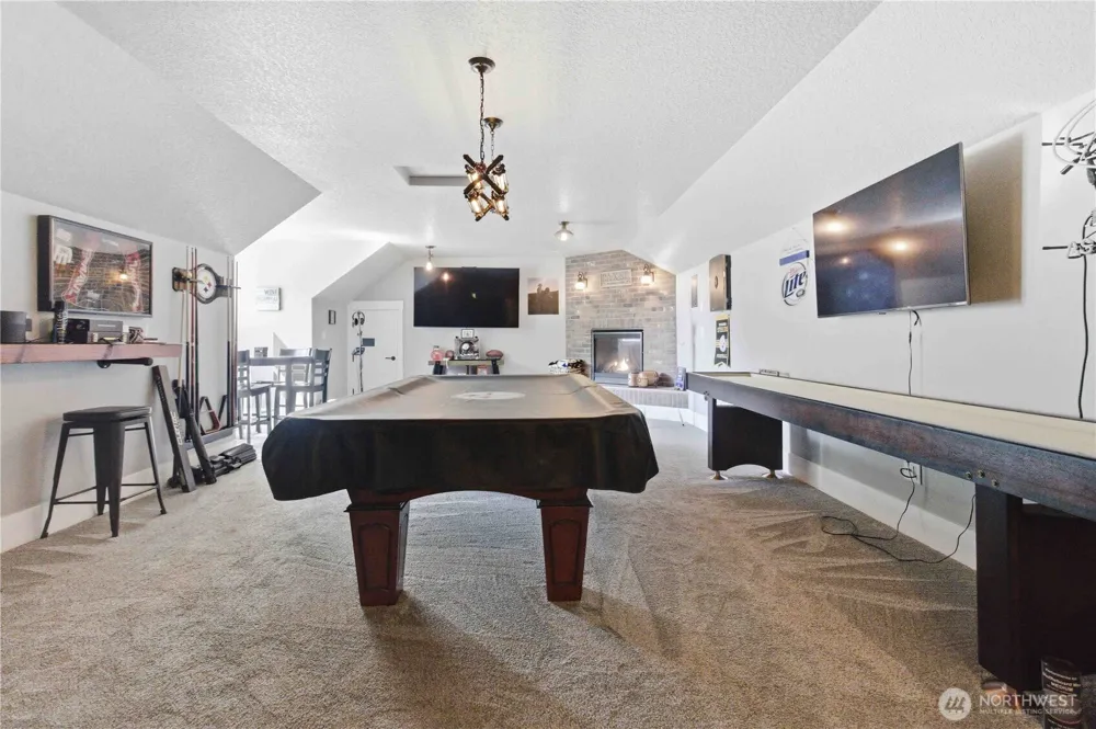 30 Forest Heights Cathlamet, WA 98612