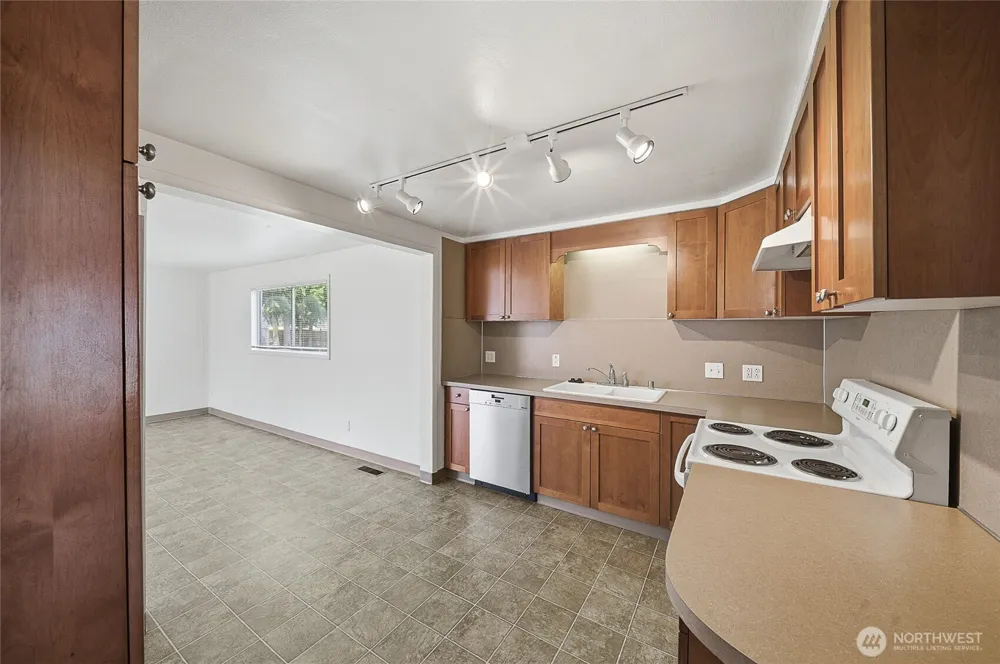 4808 15th Avenue SE Lacey, WA 98503