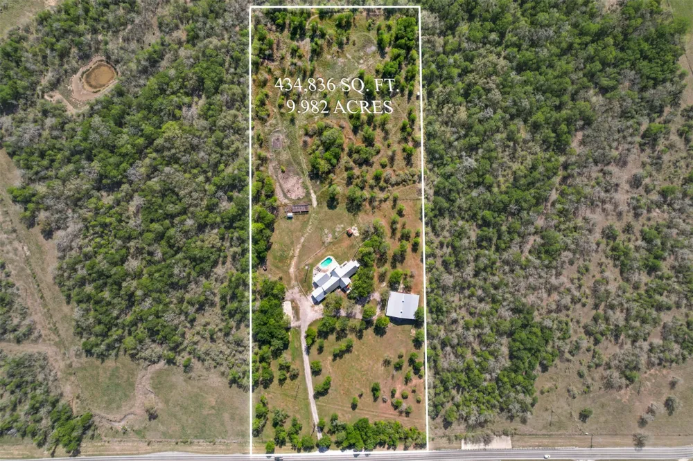 4530 Fm 86 Luling, TX 78648
