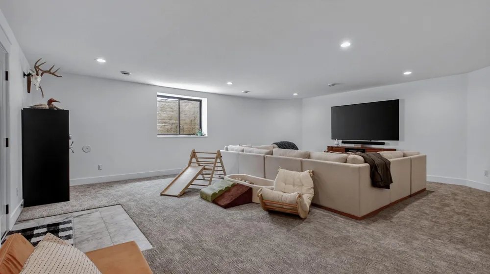 S8908 Chestnut Road Eau Claire, WI 54701