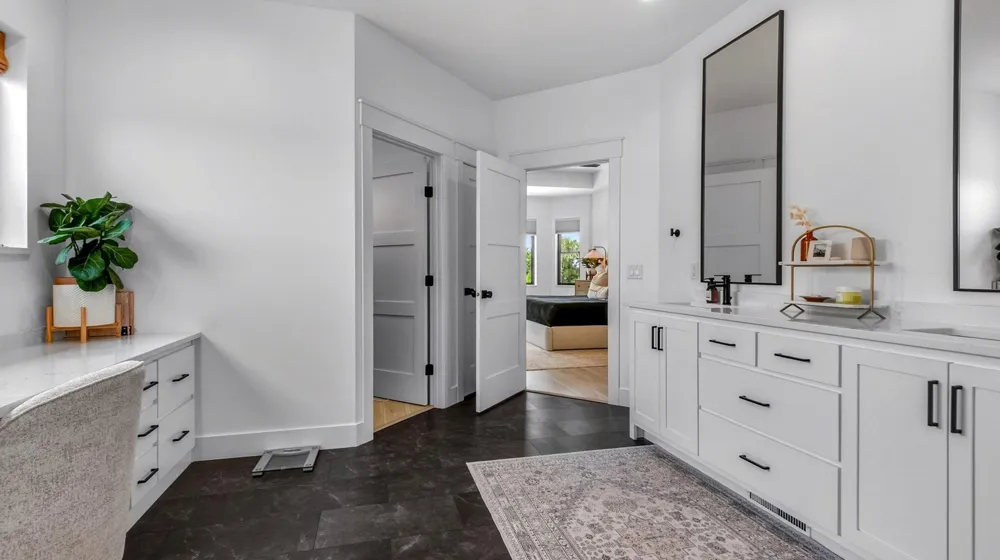S8908 Chestnut Road Eau Claire, WI 54701